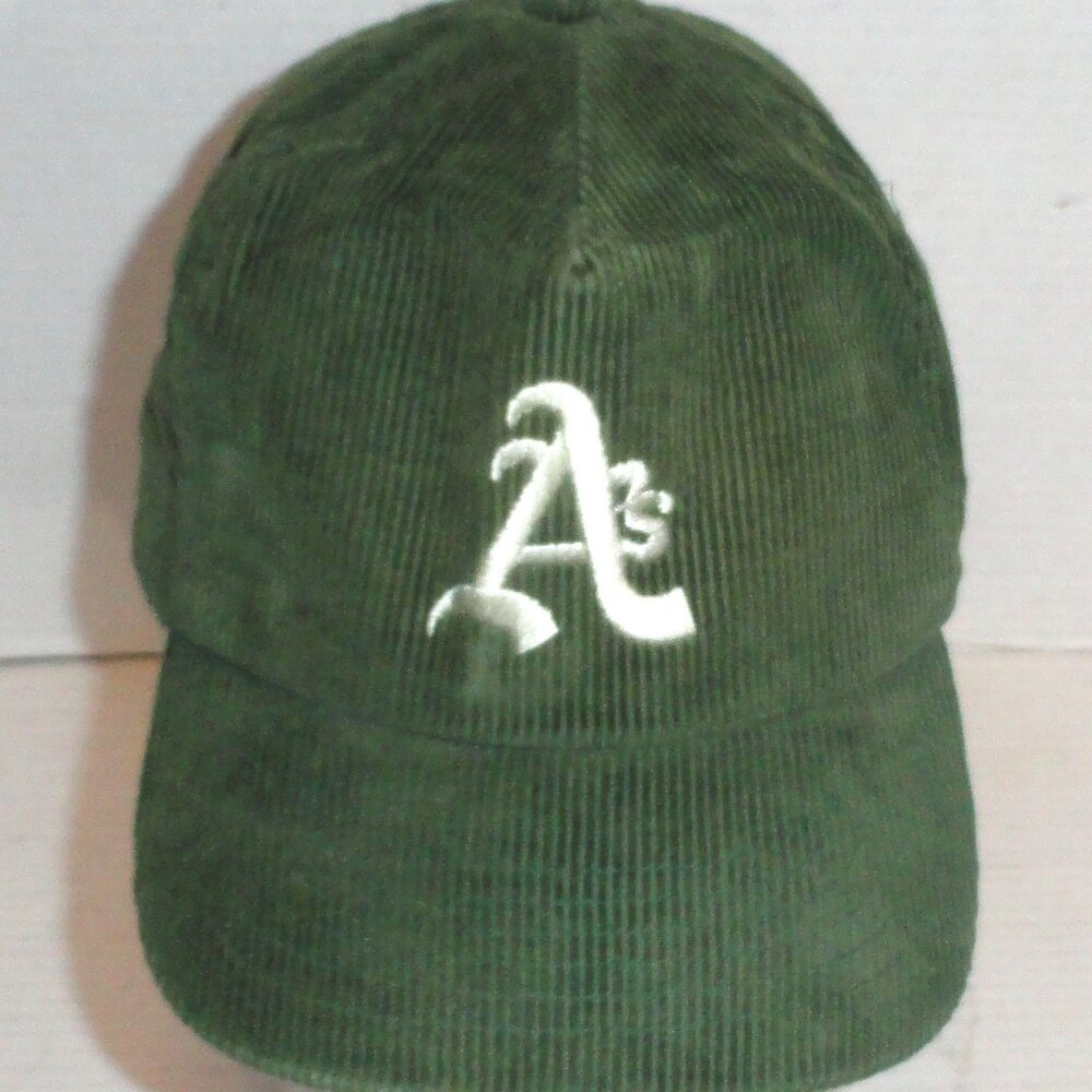 VTG AmaPro Oakland Athletics Men's Corduroy Zip Slide Adjustable Hat w/FlawsREAD